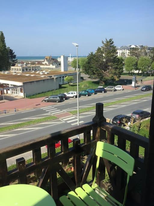 Les Embruns - Le Balcon - 2Eme Etage Apartment Deauville Ngoại thất bức ảnh