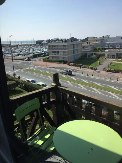 Les Embruns - Le Balcon - 2Eme Etage Apartment Deauville Ngoại thất bức ảnh