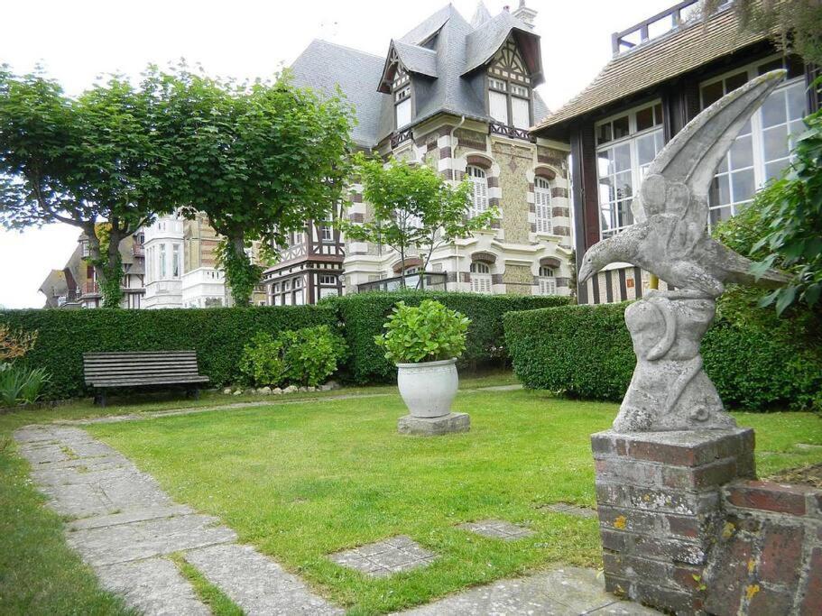 Les Embruns - Le Balcon - 2Eme Etage Apartment Deauville Ngoại thất bức ảnh